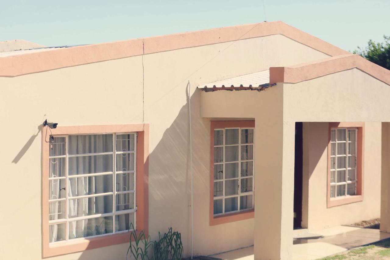 Denver Echo Exec. Guest House Maseru Exteriér fotografie